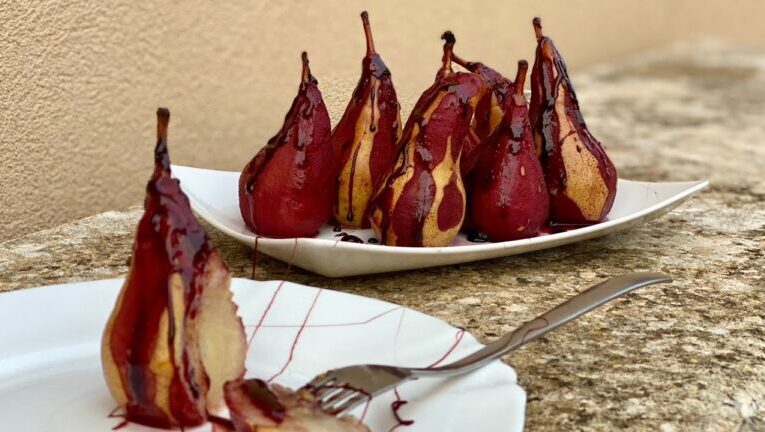 Pere al vino rosso: la ricetta casalinga di Benedetta per un dessert delizioso
