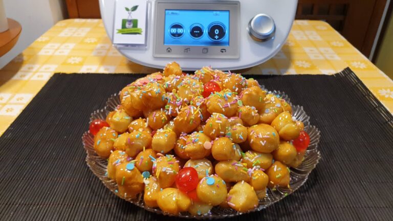 Struffoli irresistibili nel Bimby: la ricetta facile e veloce in soli 30 minuti!