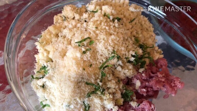 Esplode di sapori la verza ripiena alla calabrese: gusto mediterraneo in 70 caratteri
