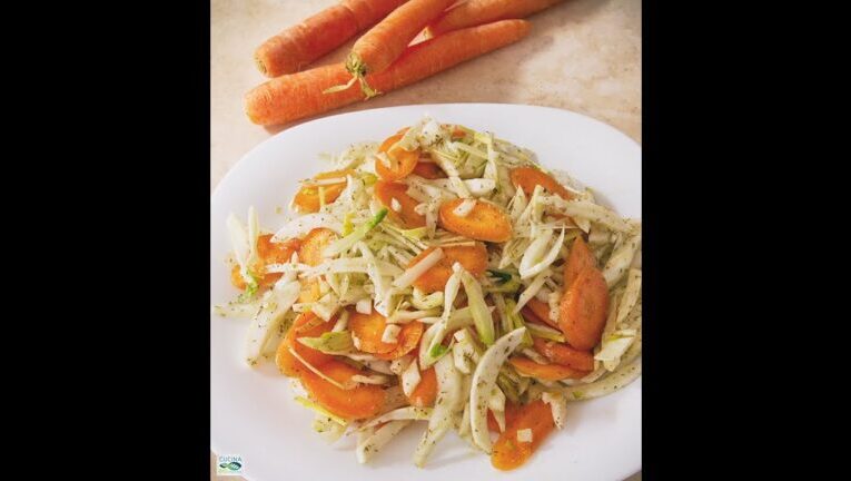 Insalata di Finoçchi e Carote: scopri il segreto per un’esplosione di sapori in soli 70 caratteri!