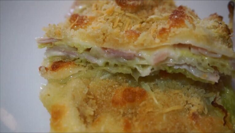 Parmigiana di Verza Light: Gustosa e Salutare, solo 70 Calorie!
