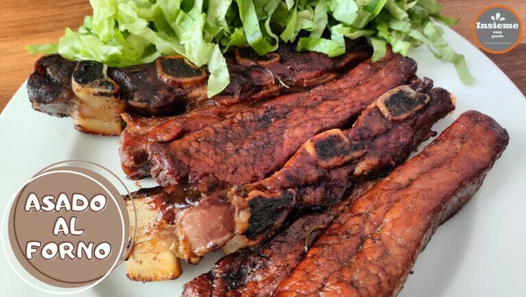 Sapori irresistibili: gustose costine asado al forno per un pranzo indimenticabile
