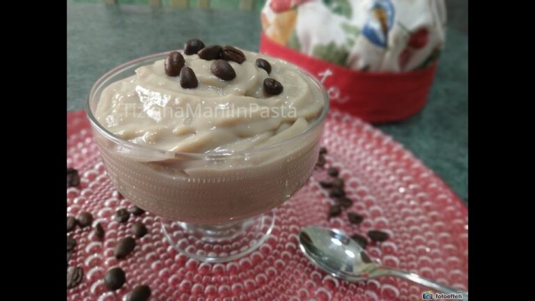Creamy Delights: La Tentazione della Crema Pasticcera al Caff&egrave; Moka