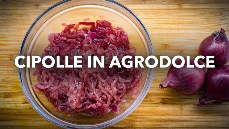 Cipolle di Tropea in Agrodolce: il Segreto per un Sapore Unico con Aceto di Mele!