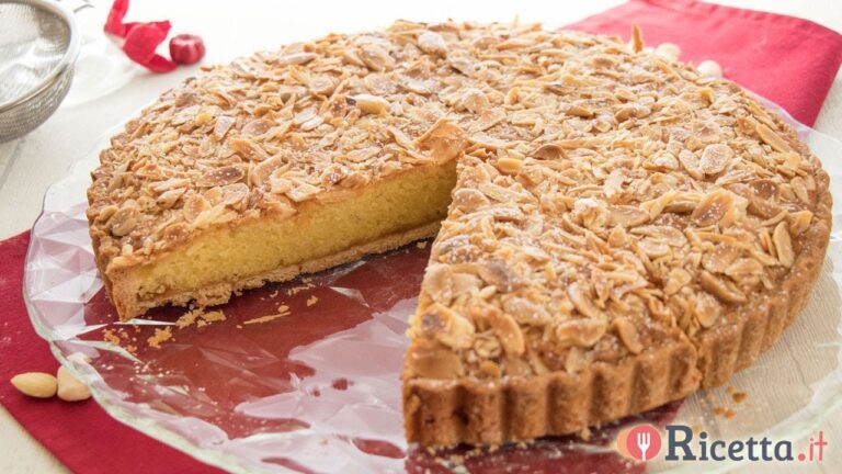 Una dolce tentazione: torta frangipane con golosa crema pasticcera