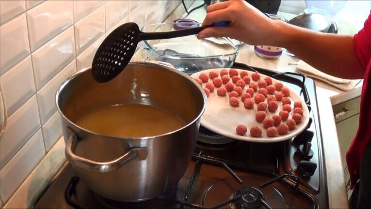 Le deliziose lasagne in brodo: un tripudio di sapori nella tradizione molisana