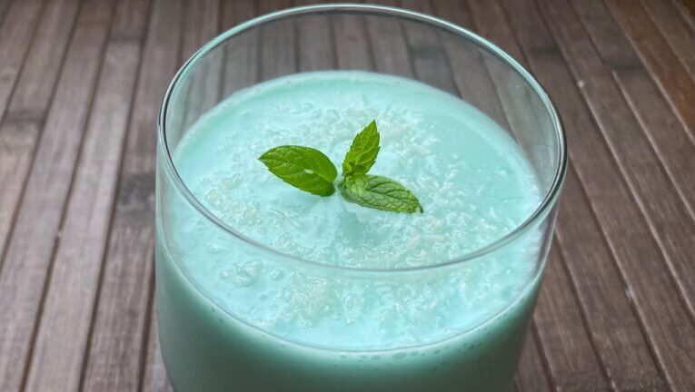 Latte e Menta: una Bevanda Rinfrescante per l’Estate