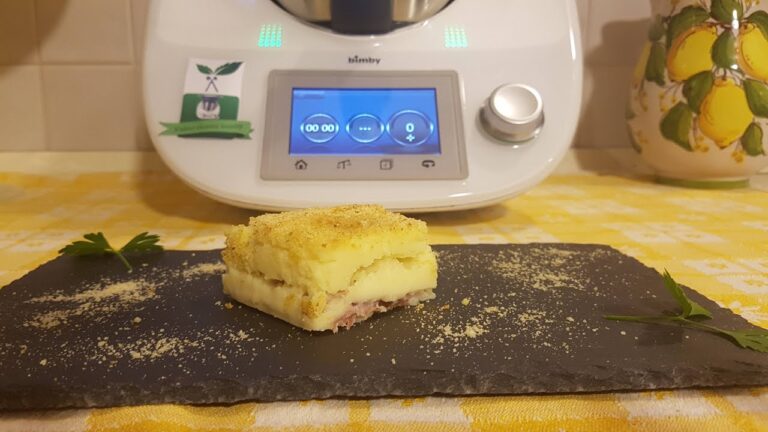 Gateau di Patate con Bimby: Squisita Fusione di Prosciutto e Mozzarella in un Boccone