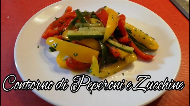 Squisitezze estive: zucchini e peperoni in padella per un gustoso piatto!