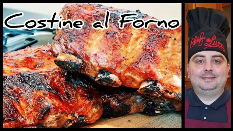 Costine di maiale al forno: il segreto della carta stagnola per una succulenta cottura!