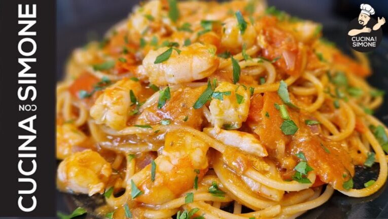 Sugo irresistibile con mazzancolle e pomodoro: la ricetta perfetta in 3 mosse!